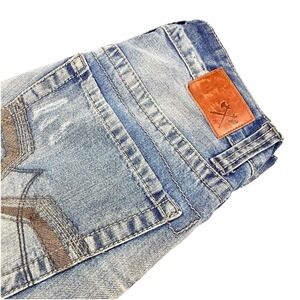 Axe & Crown Men's Denim Slim Fit Boot Cut Jeans 33x32 Blue